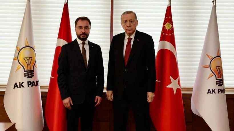 AKP'li Amcadan Yeğenine Görülmemiş 'JEST' - Resim : 1