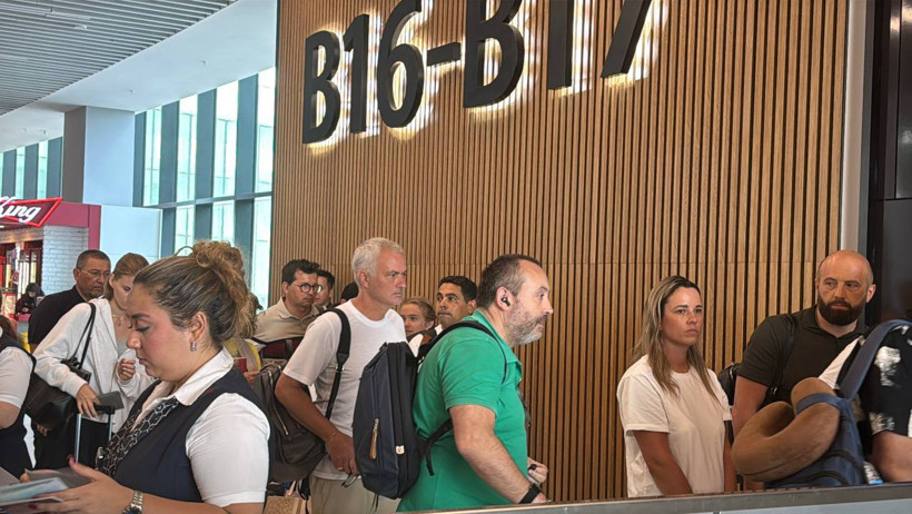 Fenerbahçe'de Serüveni Bitti, Jose Mourinho İstanbul'dan Ayrıldı - Resim : 2