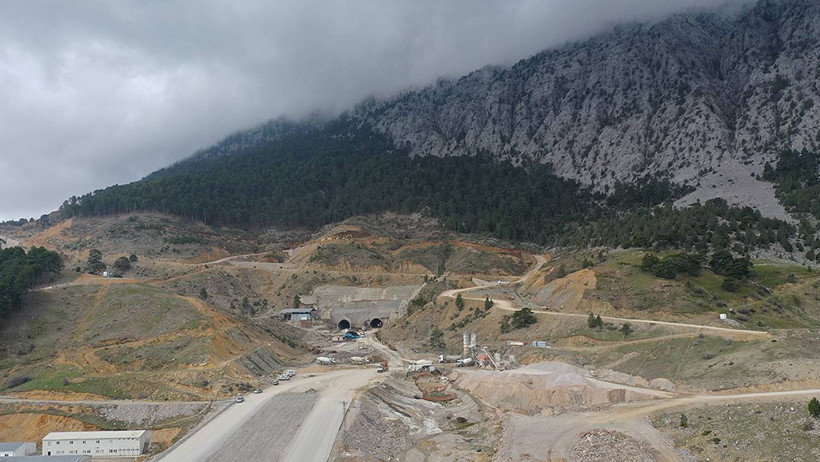 Konya-Antalya Yoluna Dev Yatırım! Sonunda O Sorun Kökünden Çözülüyor: 2 Gün Sonra Hizmete Açılacak - Resim : 1