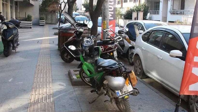 İstanbul Trafiğinde Yeni Dönem! Bugünden İtibaren Artık Buralara Park Etmek Yasak - Resim : 1