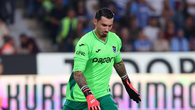 Türkiye'den Transfer Manzaraları: Yenilen Sözler, Saçılan Paralar ve Bir Kaleci... - Resim : 1