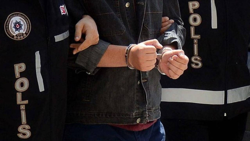 Kırmızı Bültenle Aranan Suçlulara Beş Ülkede Operasyon! Türkiye'ye Getirildiler - Resim : 1