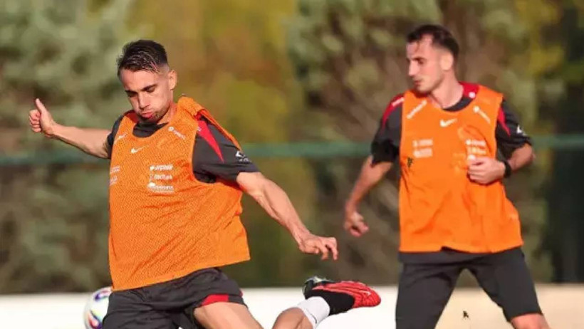 En Mutlu Anında Bile Yalnız Bırakmamıştı: Yunus, Kerem Aktürkoğlu’nu Dışlayıp Sildi! Bu Hareket Ortalığı Birbirine Katar - Resim : 1