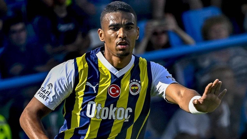 Fenerbahçe’de Yaprak Dökümü! Defansın Bel Kemiği Bavulunu Topladı Takıma Veda Etti: İşte Yeni Adresi… - Resim : 1