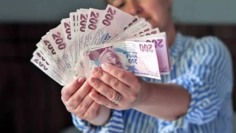 Memur ve Emekli Maaşında Zam Senaryoları: Ocak Ayında Artış Ne Kadar Olacak? - Resim : 2