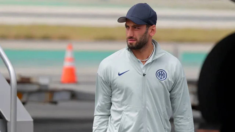 Okan Buruk'tan Hakan Çalhanoğlu Transferi İçin Flaş Sözler! Yarım Kalan Aşk Mutlu Bitecek Mi? Beklenen Haberi Duyurdu - Resim : 2