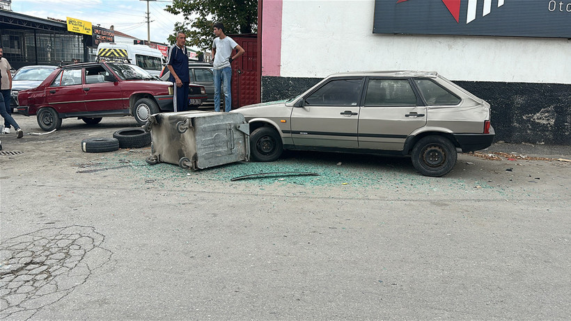 Kütahya’da Okul Servis Kazası: 5 Özel Eğitim Öğrencisi Yaralandı, Görüntüler Ortaya Çıktı - Resim : 2