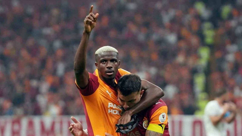 Victor Osimhen’den Galatasaray’a Kötü Haber! Okan Buruk’un Tüm Planları Altüst Oldu: Son Durumu Belli Oldu - Resim : 2