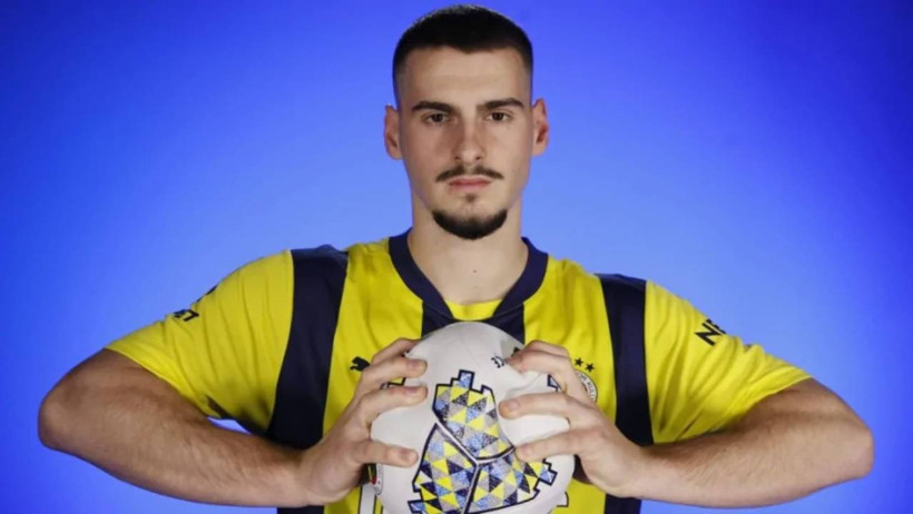 Fenerbahçe’de Giden Gidene! Cengiz’den Sonra Ali Koç 3.5 Milyon Euroluk Yıldızı Takımdan Gönderdi - Resim : 2