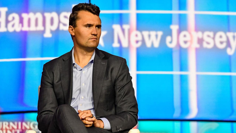 Dünya Charlie Kirk Suikastını Konuşuyor: Trump Açıkladı, Katili Bulana Başkanlık Madalyası! - Resim : 2