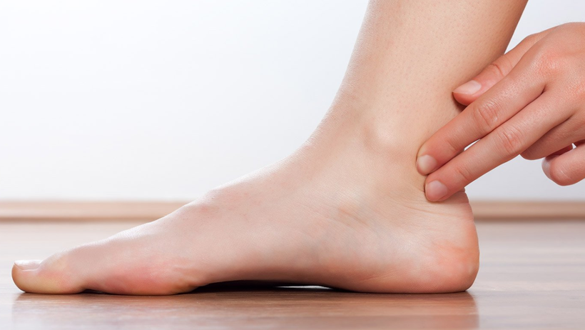 Ayak Mantarını Bitiriyor, Kötü Kokuyu Bıçak Gibi Kesiyor! Yalnızca 2 Malzemeyi Karıştırıp Sürmek Yetiyor - Resim : 2