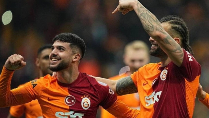 Okan Buruk’un Gizli Planı Orta Çıktı! Galatasaray Sözleşmesini Uzatıp Süper Lig Devine Yollayacak - Resim : 2