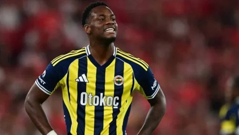 Trabzonspor Derbisi Öncesi Fenerbahçe’ye Kötü Haber! Domenico Tedesco’nun Dünyası Başına Yıkıldı: Yıldız Golcü Sakatlandı - Resim : 2