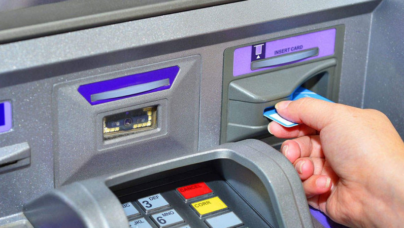 Türkiye’de Banka Şubeleri Azalıyor, ATM Sayısı Artıyor: İşte Güncel Rakamlar - Resim : 1