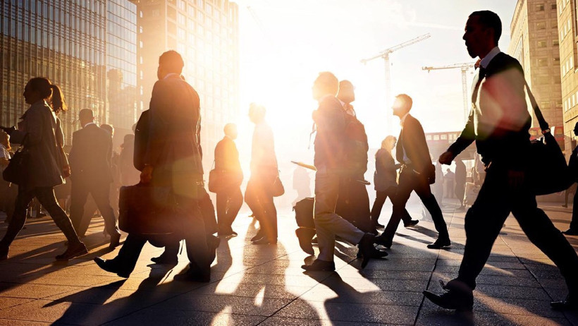 OECD Raporunda Çarpıcı Türkiye Gerçeği: Üniversite Mezunu İşsiz Oranı Zirvede! Diploma da Çare Değil - Resim : 1