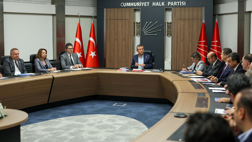 Tüm Gözler Ankara'daydı! CHP'nin Kurultay Davası Ertelendi - Resim : 1