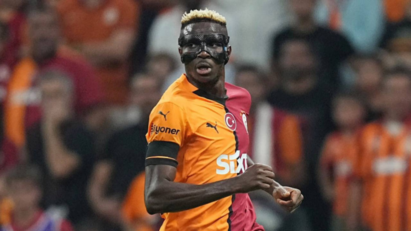 Bu Başka Bir Seviye! Victor Osimhen’in Yaptığını Duyan Galatasaray Taraftarı Heykelini Diktirecek - Resim : 1