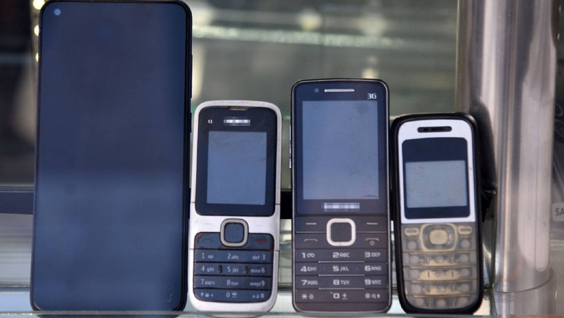 Yıllar Sonra Yeniden Moda Oldu: Tuşlu Telefonlar Geri mi Dönüyor? - Resim : 2