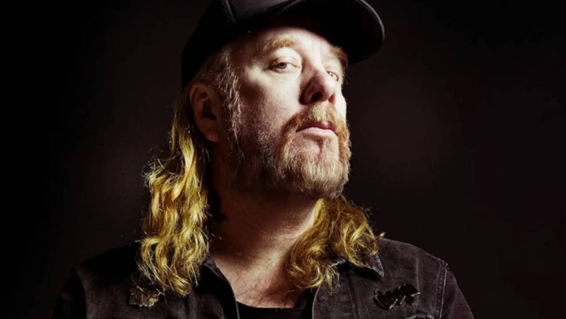 Kanserle Mücadele Ediyordu... Ünlü Şarkıcı Hayatını Kaybetti - Resim : 1