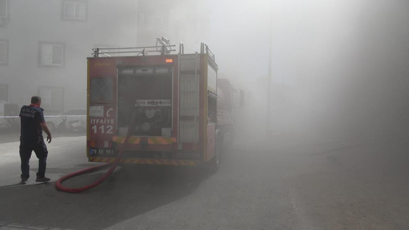 Kilis’te Tekstil Atölyesinde Yangın! Alevler Birden Büyüdü - Resim : 1
