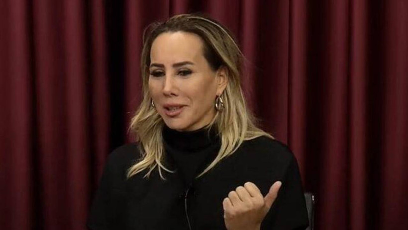 Ünlü Oryantal Asena ve Hasan Dere Boşandı! 8 Yıllık Aşk Tek Celsede Bitti - Resim : 2