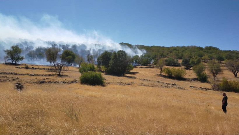 'Kızıl Kapan' Dört İli Sardı! Alevler Evlere Sıçradı, Vatandaşlar Mahsur Kaldı - Resim : 6