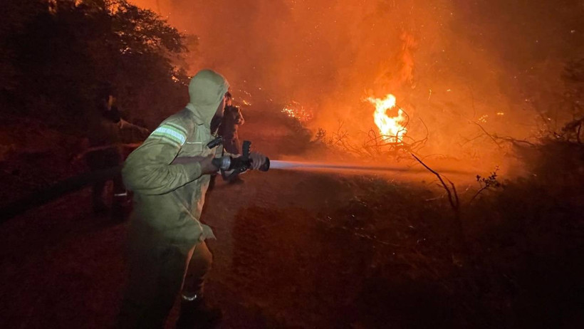 'Kızıl Kapan' Dört İli Sardı! Alevler Evlere Sıçradı, Vatandaşlar Mahsur Kaldı - Resim : 20