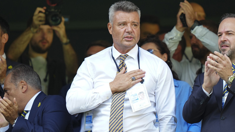 Fenerbahçe'nin Tarihi Kongresinde Kaos! Tansiyon Birden Fırladı - Resim : 2