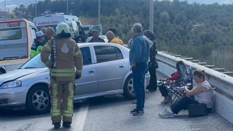 Şile Otoyolu'nda Korkutan Kaza! 4 Kişi Yaralandı - Resim : 1