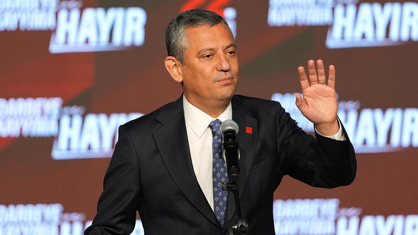 CHP’de Tarihi Gün: Özgür Özel Yeniden Genel Başkan - Resim : 1