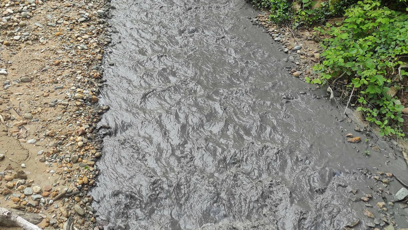 Göz Göre Göre Çevre Felaketi: AKP'li Vekilin Madeninde Tepki Çeken Görüntü! İnceleme Başlatıldı - Resim : 1
