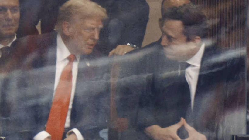 Trump Charlie Kirk'ü Anma Törenine Katıldı: 'Amerika ve Özgürlük Şehidi' - Resim : 2