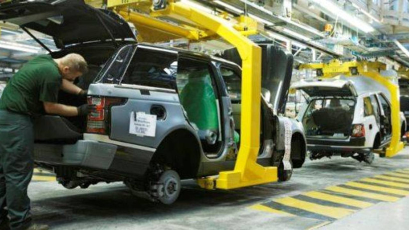 Dev Otomobil Markasından Piyasaları Altüst Eden Karar! Üretimi Durdurdu: Yüzlerce Çalışan Evine Gönderildi - Resim : 2