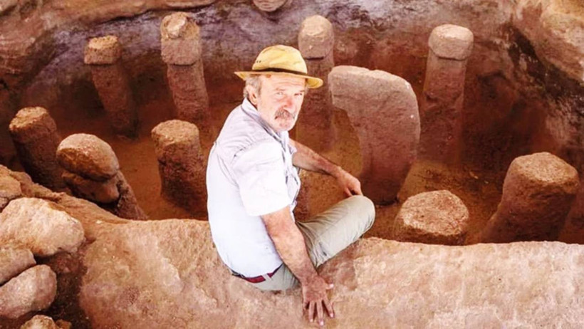 Göbeklitepe'de İnsan Heykeli Keşfi Ne Anlama Geliyor? Kazı Başkanı Profesör Karul Tek Tek Anlattı - Resim : 1