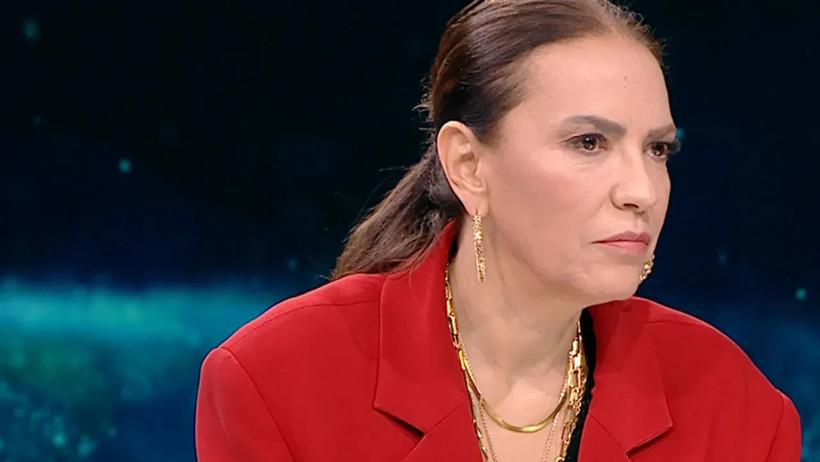 Güllü'nün Vefatı Sonrası Yeşim Salkım İsyan Etti! 'Ölünce Dövünüyorsunuz' - Resim : 1