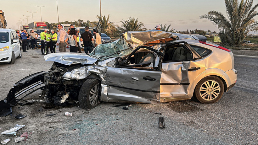 Adana’da Feci Kaza! 2 Ölü, 1 Yaralı - Resim : 1