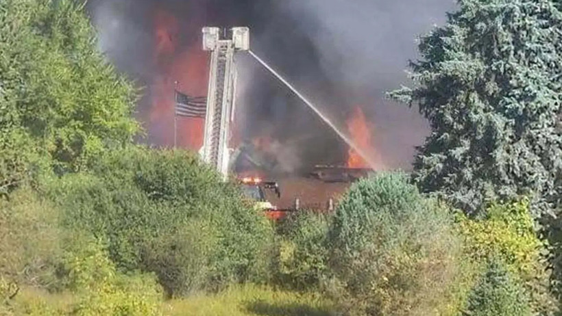 ABD'de Kilise Saldırısı! 5 Ölü, 8 Yaralı - Resim : 1