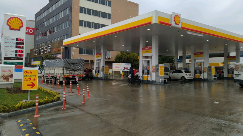 Benzin İstasyonunda Dolandırıcılık Ağı! Sistemdeki Açığı Bulup 7 Milyonluk Vurgun Yaptılar - Resim : 1