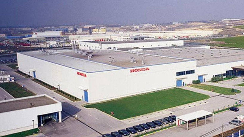 Otomotiv Sektörünü Altüst Eden Karar: Fabrikadan Yeni Çıkan Elektrikli Araç Apar Topar İptal Edildi! Artık Yollarda Olmayacak - Resim : 1