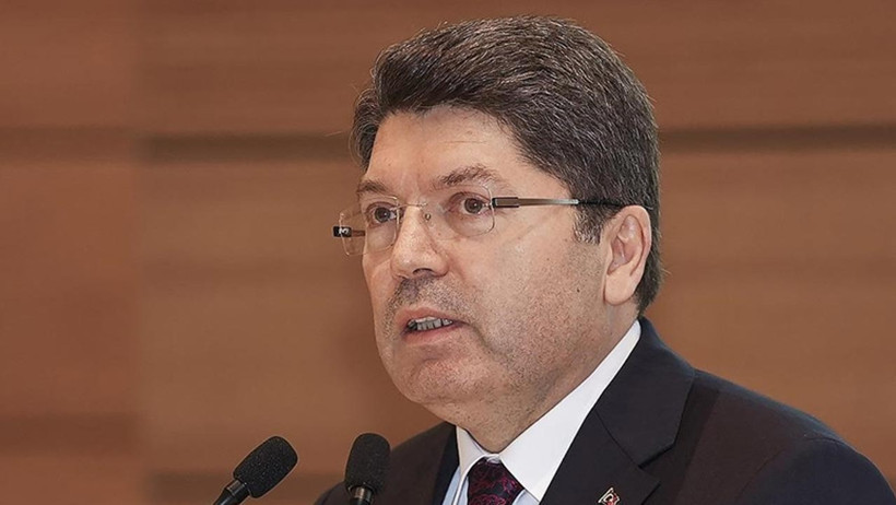 'İkili Hukuk' Tartışması Büyüyor: Bakan Tunç'tan Özgür Özel'in Soru Önergesine Yanıt, Topu Yargıya Attı - Resim : 2