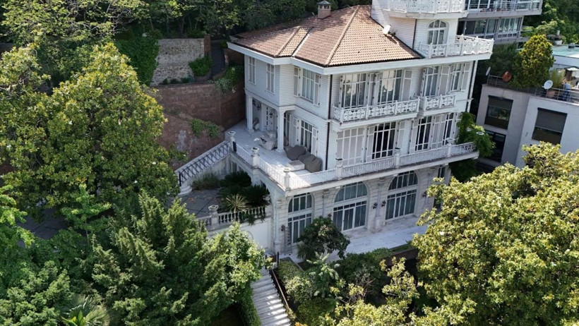 FETÖ Firarisinin Boğaz’daki Köşkü Rekor Fiyata Satıldı: Dördüncü İhalede Alıcı Çıktı - Resim : 1