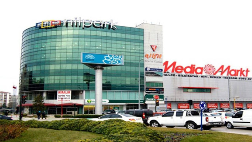 Her Gün Binlerce Kişi Ziyaret Ediyordu! Türkiye'nin Ünlü AVM'si Satılıyor - Resim : 1