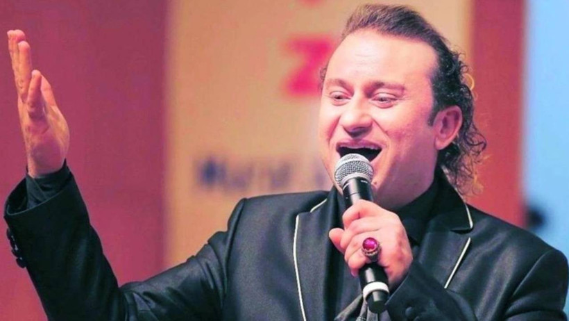 Metin Akpınar İle İlgili Bomba İddia: Kızı Duygu Nebioğlu "Ağabeyimi Buldum' Diyerek Ünlü Şarkıcının İsmini Verdi - Resim : 2