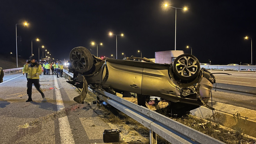 Kuzey Marmara Otoyolu’nda Korkunç Kaza! 2 Ölü, 5 Yaralı - Resim : 1