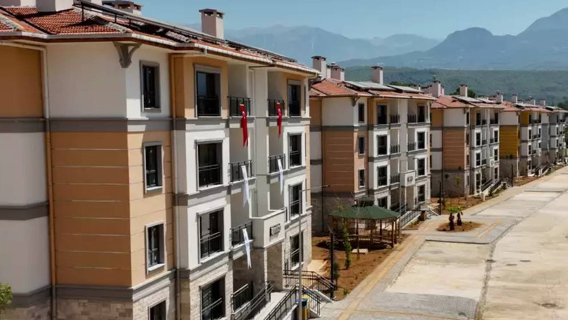 TOKİ’nin Konut Projesine Dolandırıcılar Dadandı! IBAN’a Para Yatırınca Skandal Patladı! Şikayetler Çığ Gibi Büyüyor - Resim : 1