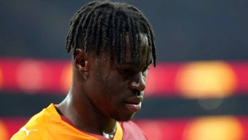 Galatasaray’da Flaş Gelişme! Okan Buruk Kara Kara Düşünüyor: Takımın Bel Kemiği 2 Maç Yok - Resim : 2