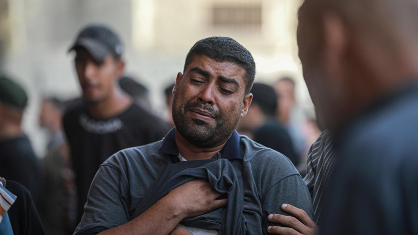 Gazze’de Savaş İkinci Yılında: 67 Binden Fazla İnsan Dünyanın Gözleri Önünde Katledildi - Resim : 4