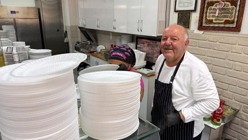 Her Kepçede Evlat Acısı... Pilavcı Haluk Coşar'dan İnsanlık Dersi - Resim : 1