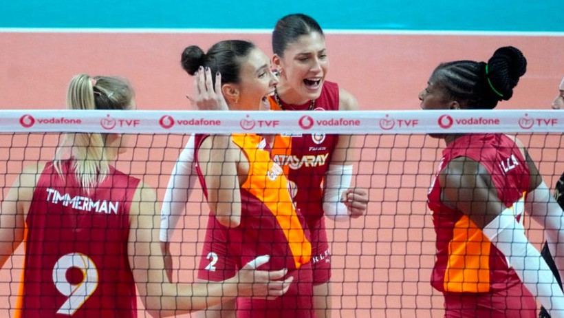 Başkan Arkasında! Dursun Özbek'ten İlkin Aydın'a Destek - Resim : 1