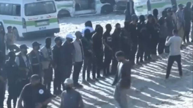 Hamas ve İsrail Arasında Rehine Takası Başladı - Resim : 2